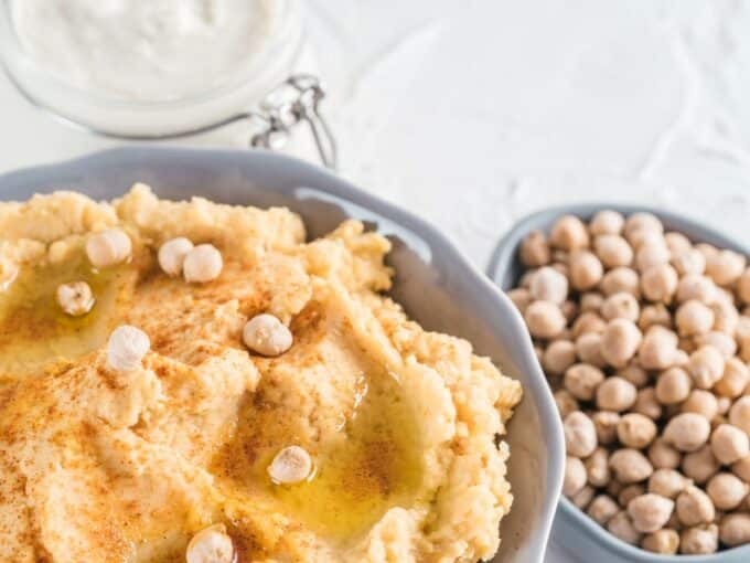 Is Hummus Keto-friendly? Nutrition and Net Carbs